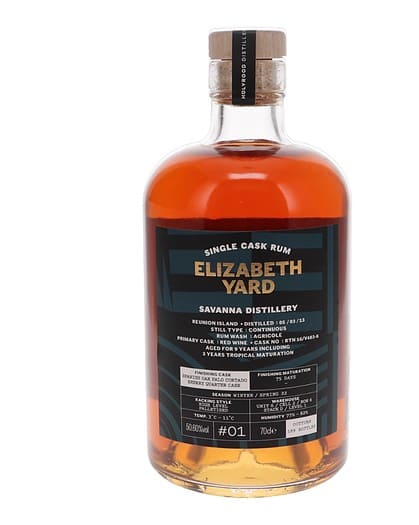 Elizabeth Yard Reunion Island Savanna Distillery 9 Years #01